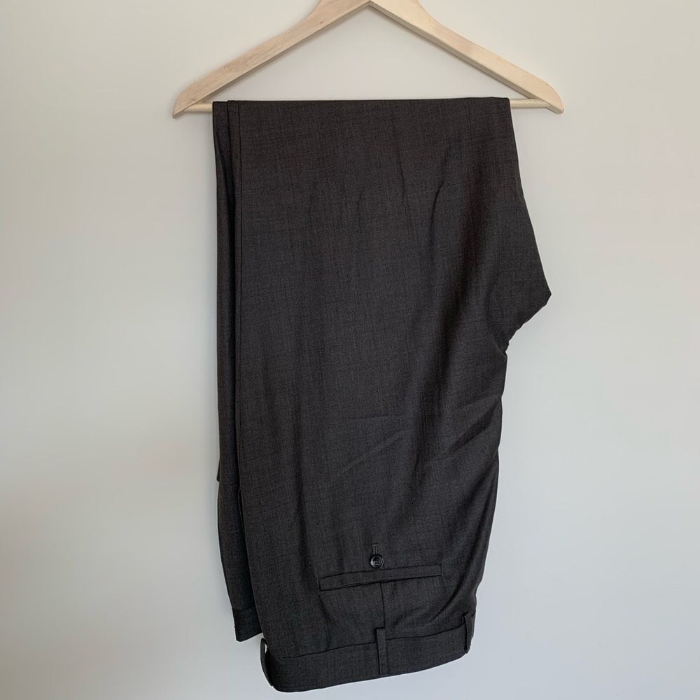 42x30 DARK GRAY DRESS PANTS